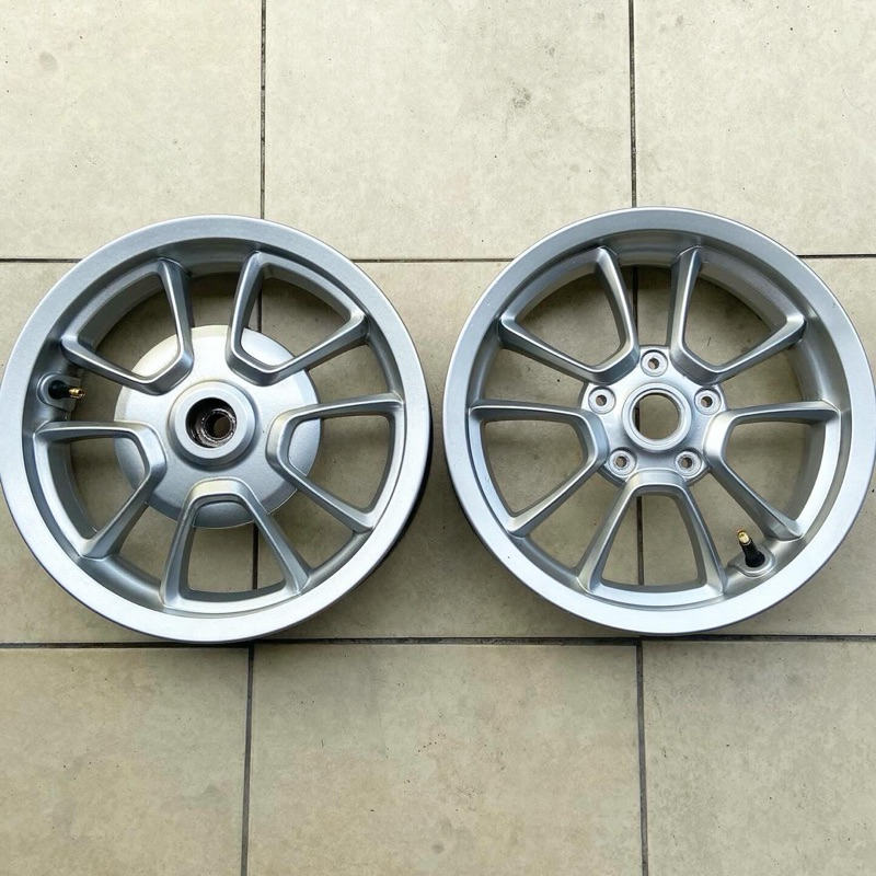 Velg Original Vespa Primavera Yacht Silver Ring 12