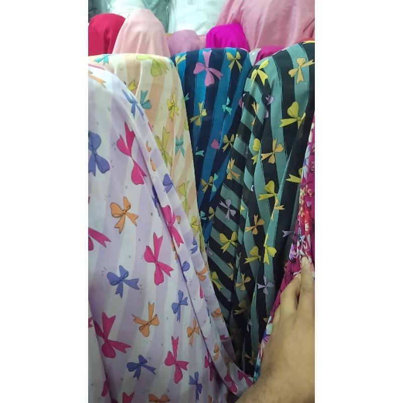 bahan/kain ceruti motif
