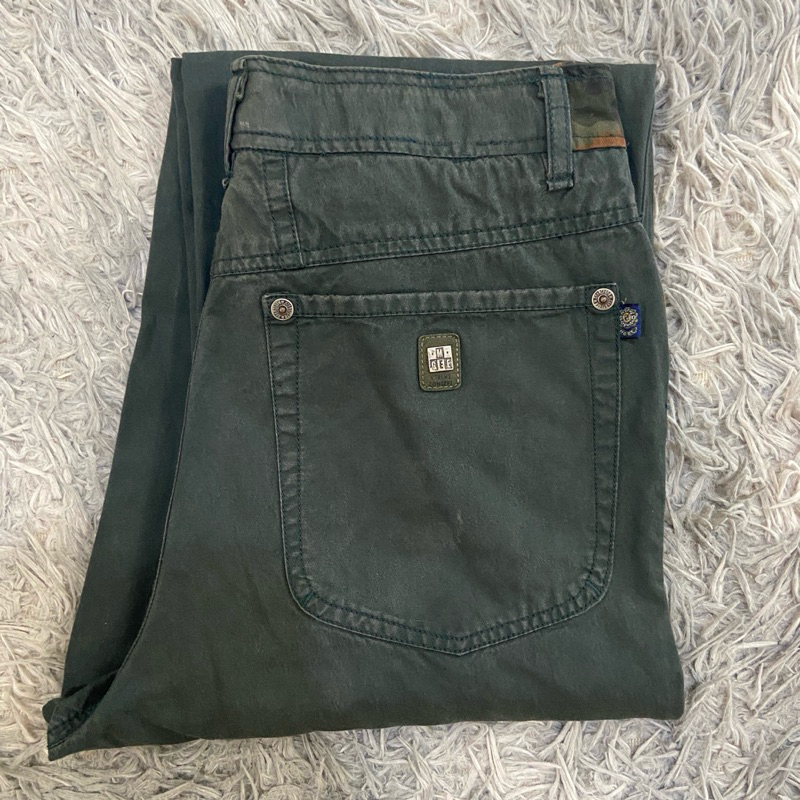 Celana Panjang Chino M.GEE
