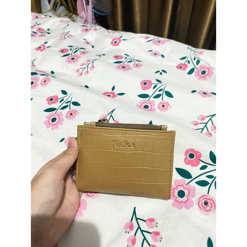 PRELOVED Dompet Flicka