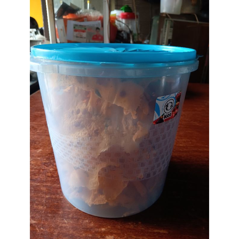 

REMPEYEK KACANG TANAH/REBON/KACANG HIJAU (TOPLES)