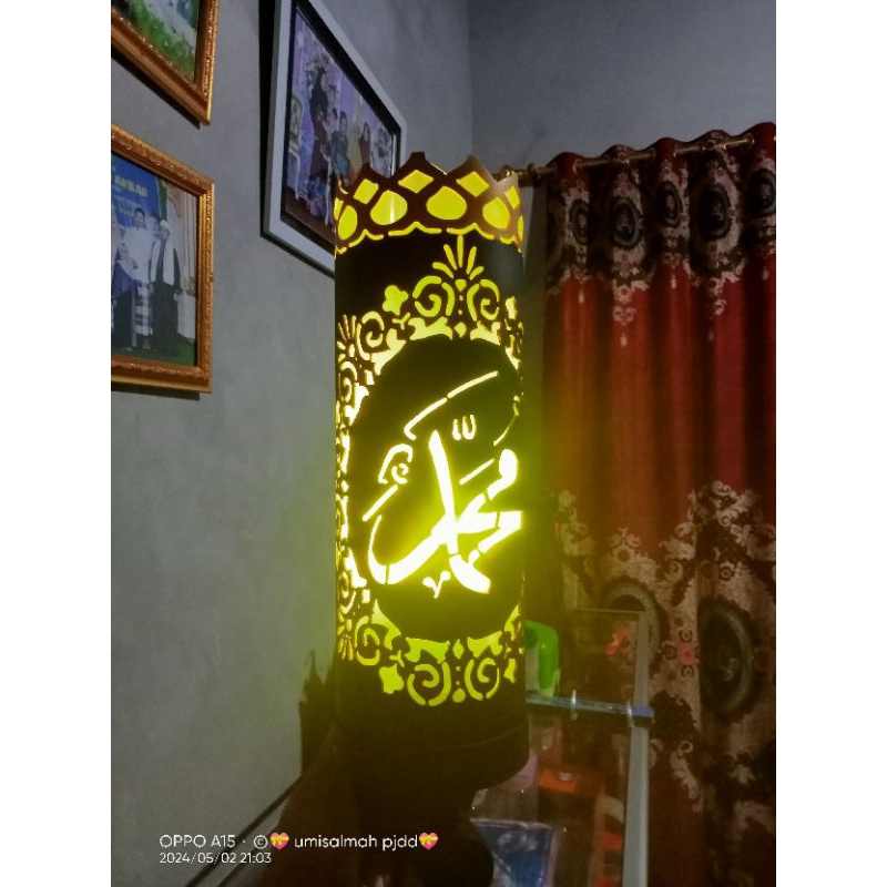 LAMPU HIAS DINDING KALIGRAFI