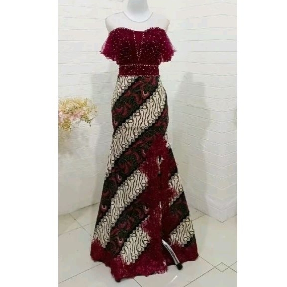 Gaun singer penyanyi panggung mewah renda batik streech