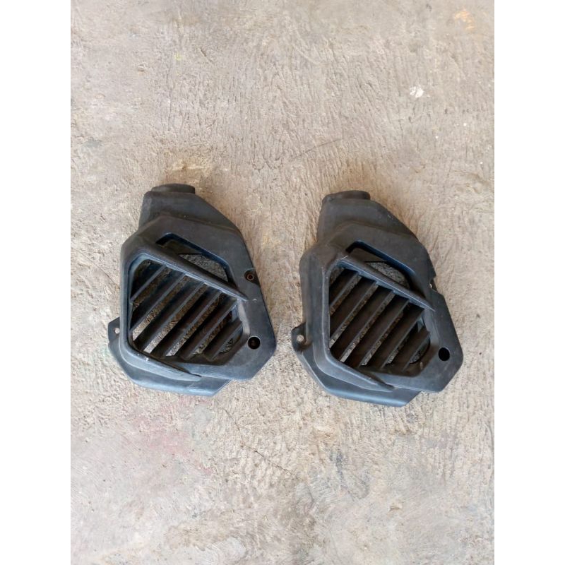 cover tutup radiator vario 125 old second