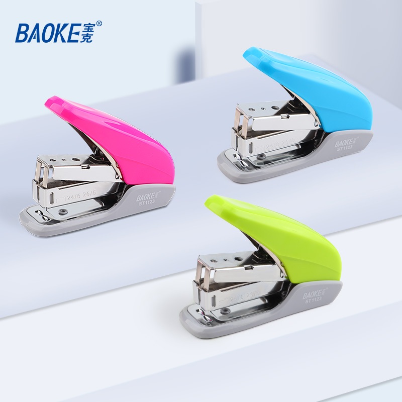 

BAOKE Stapler Sekolah Mini 20 Sheets Dengan Staples 3 Warna ST1123