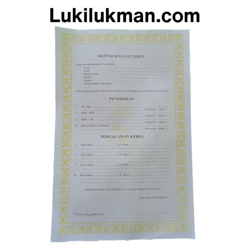 

Kertas Daftar Riwayat Hidup
