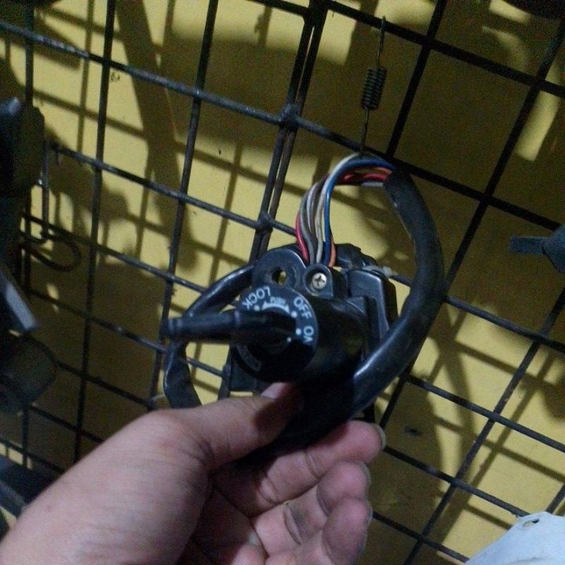 kunci kontak Kawasaki ninja 250fi
