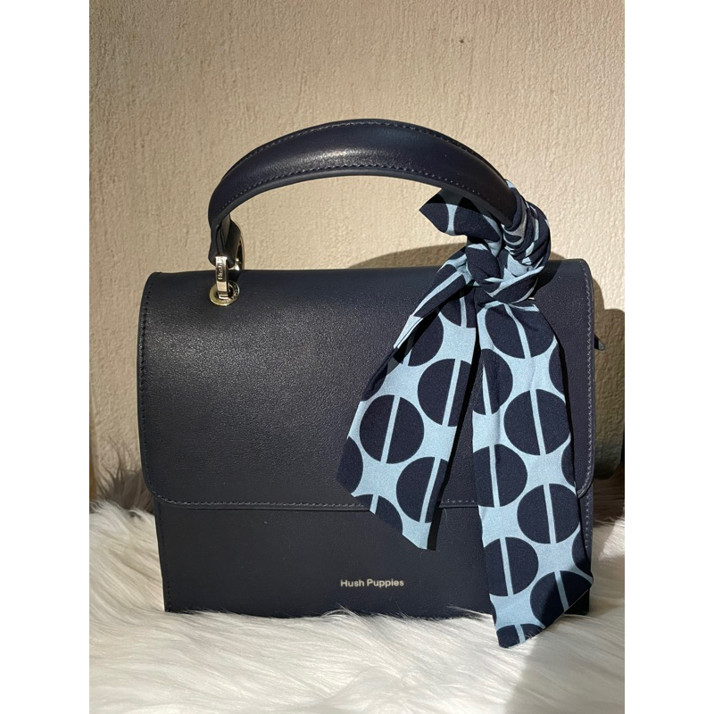 Tas Preloved Hush Puppies