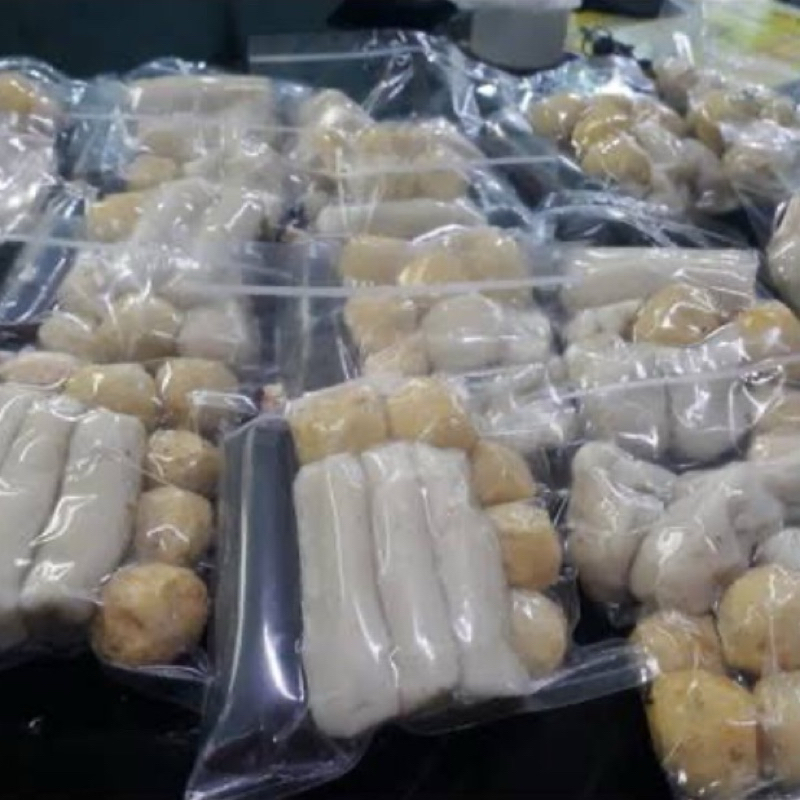 

PEMPEK PALEMBANG PAKET CAMPUR 10 PCS + CUKO
