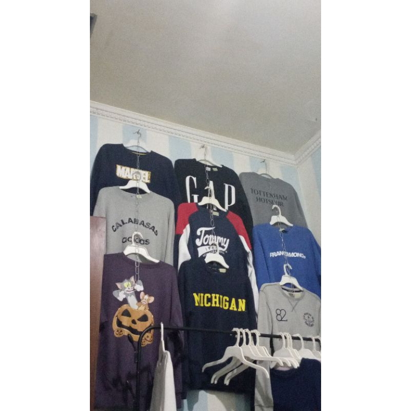 CREWNECK GAP