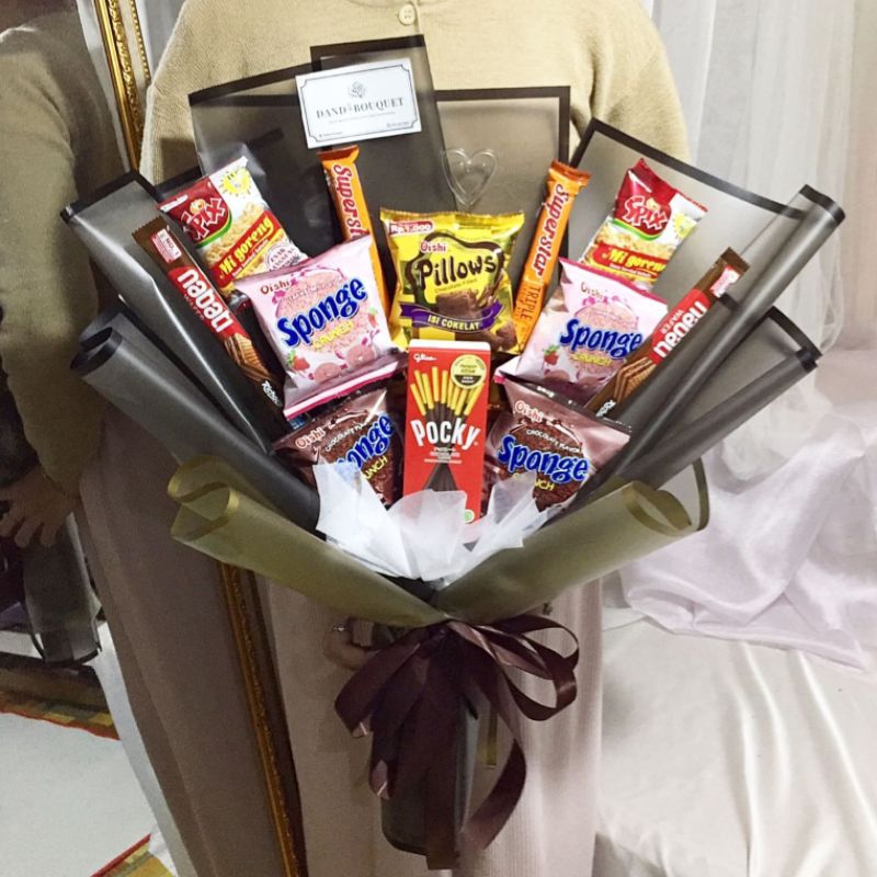 

ready stock buket snack