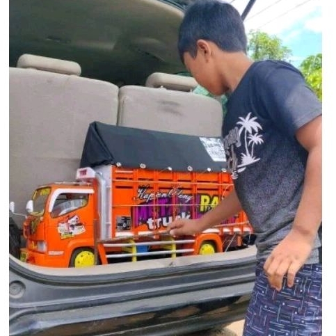 Miniatruk truk oleng kayu asli jumbo besar 30cm 42 cm full lampu Leed dan terpal permata agung