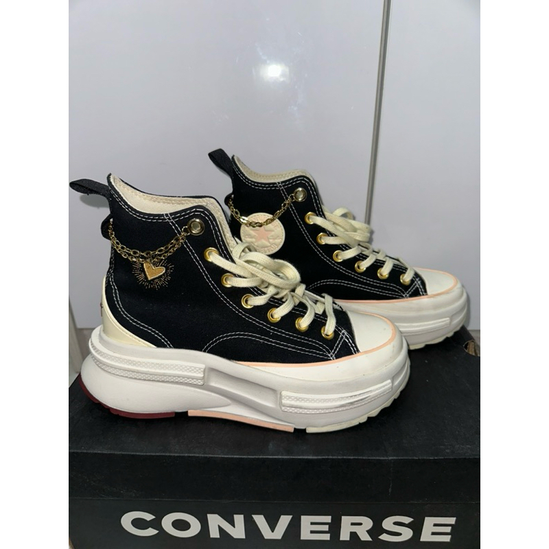 Preloved Converse Run Star Legacy Black Valentine Edition