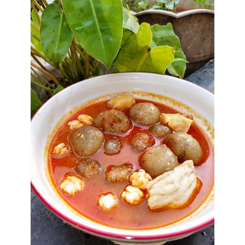 

cilok aci jebewww isi tetelan pedas/cemilam pedas/cilok goang