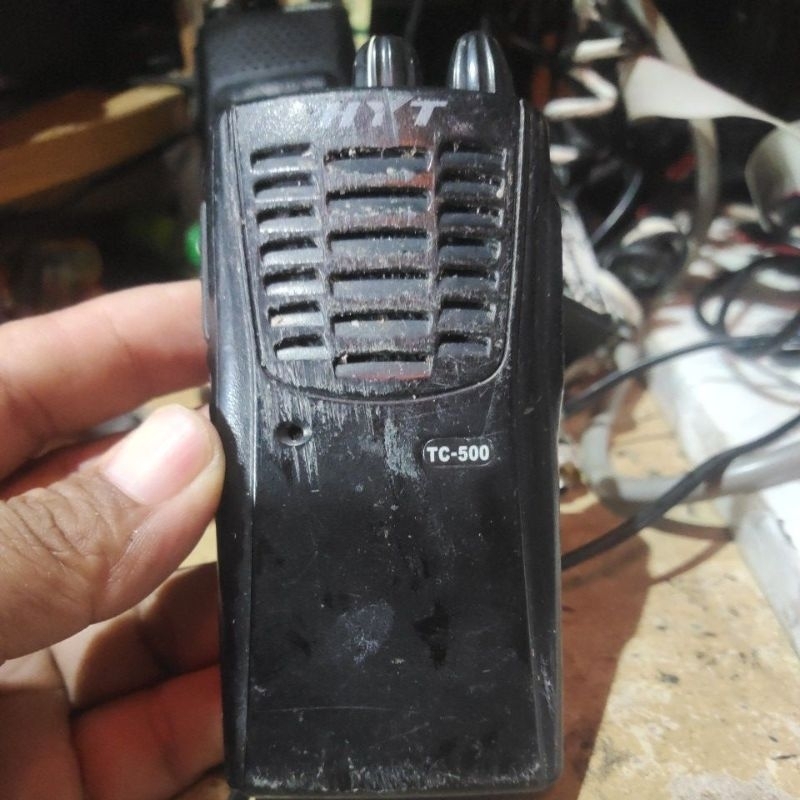 HT HYT TC500V (2) VHF FM HT HYT TC-500V (2)