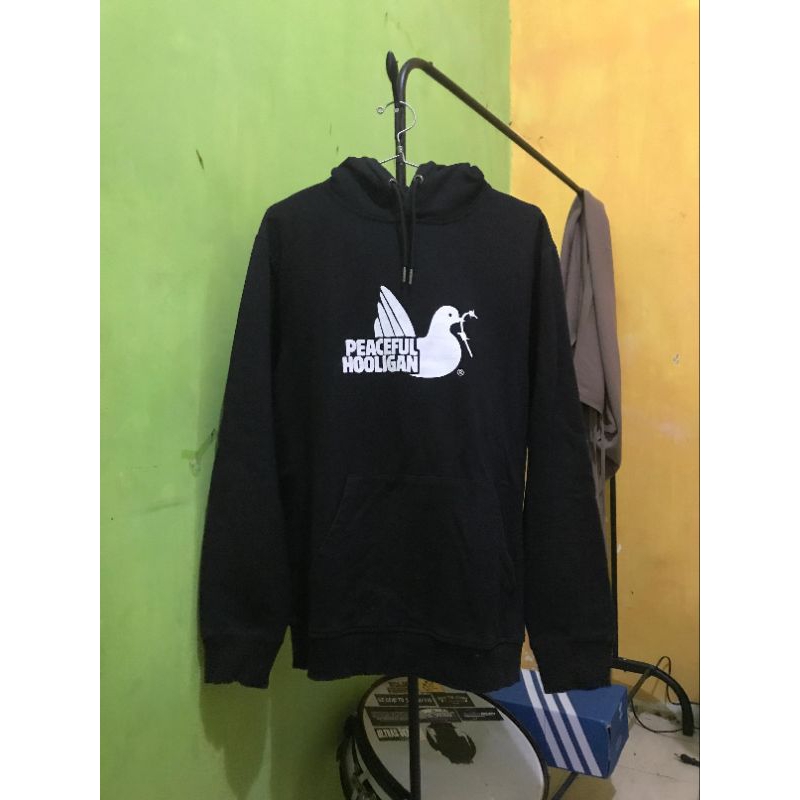 Hoodie Peaceful Hooligan