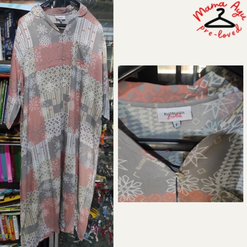 Ria Miranda Preloved Dress