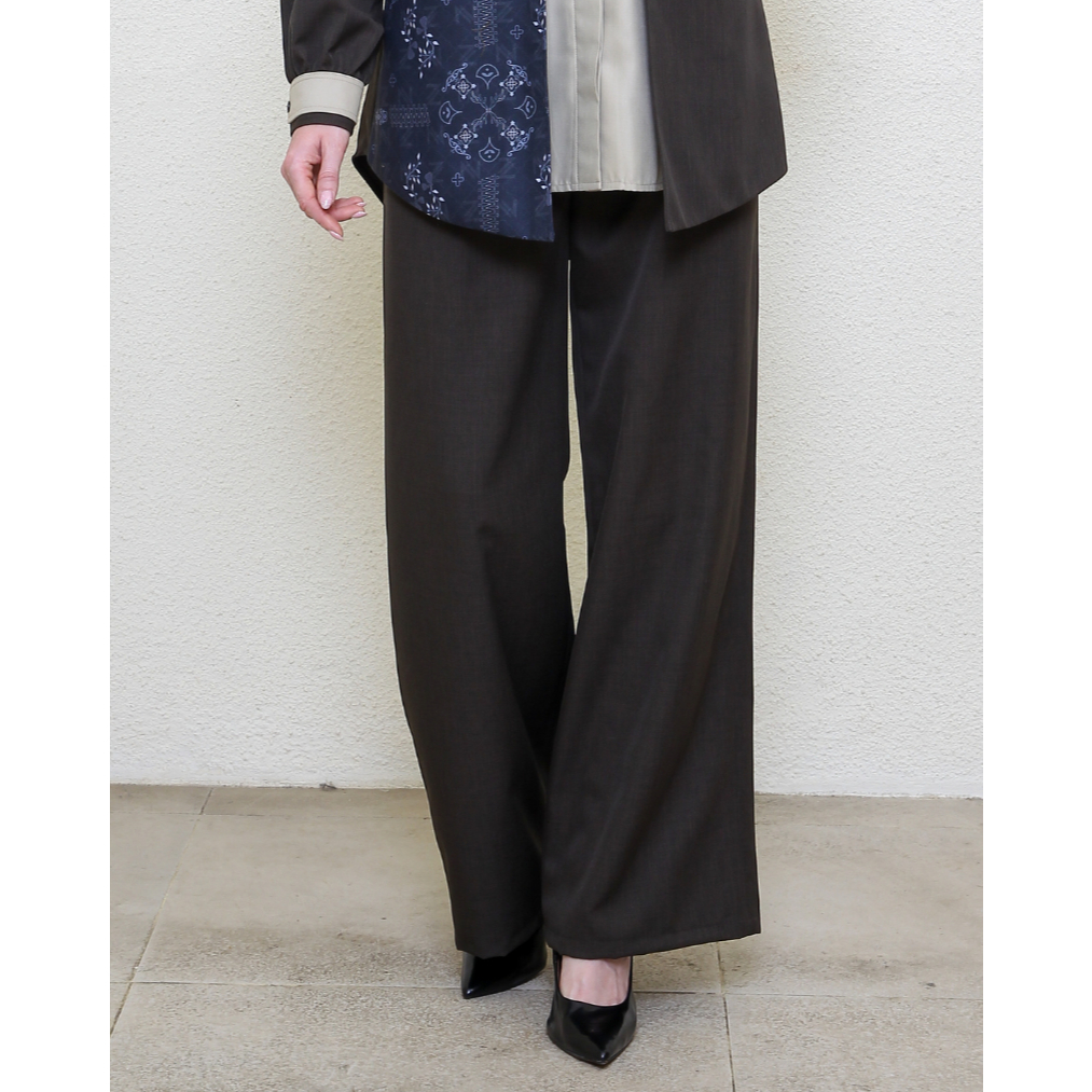 Nina Nugroho - Dune Umber Culotte