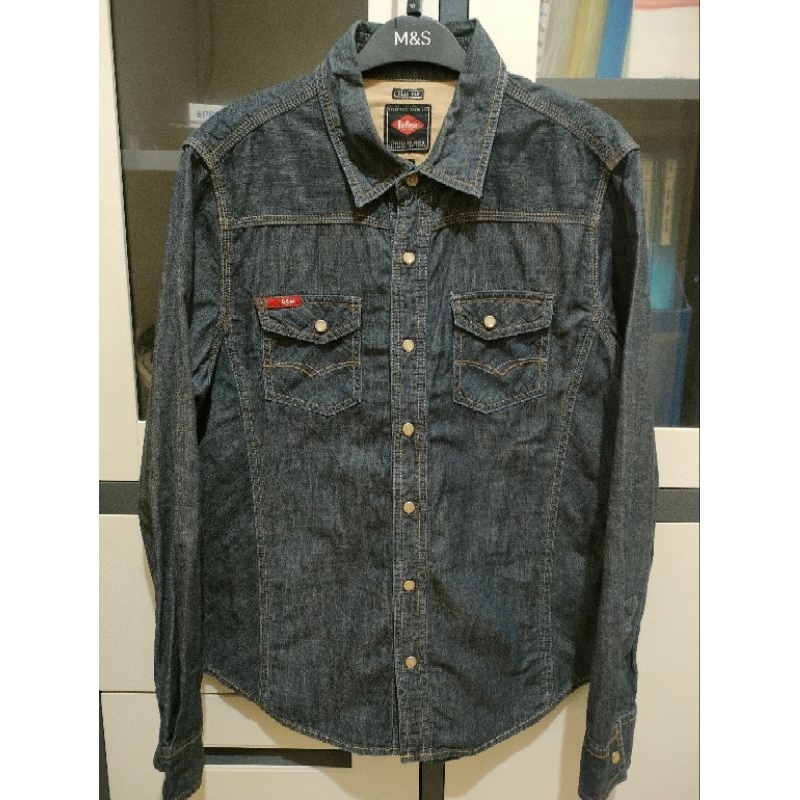 kemeja denim lee cooper
