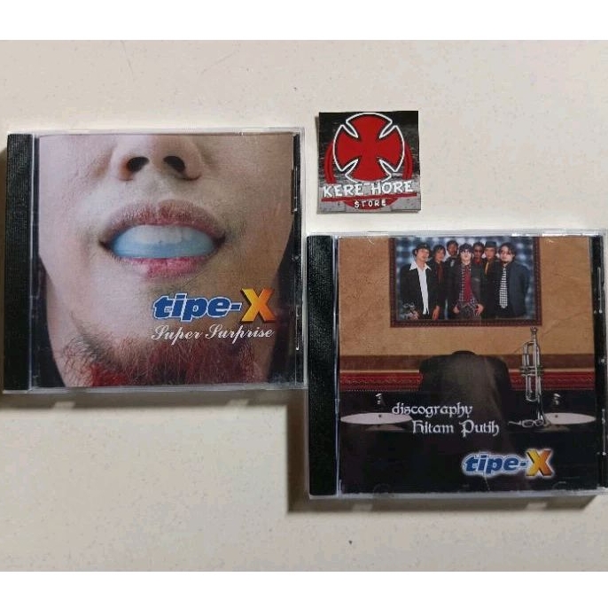 Sepaket CD Tipe X - Super Surprise & Discography Hitam Putih.                                       