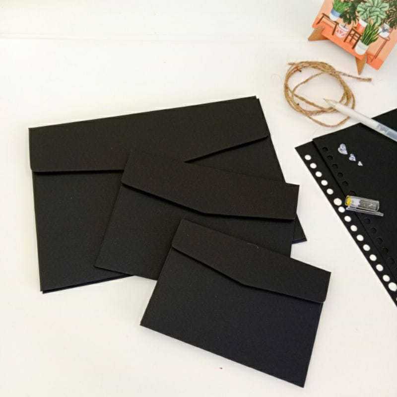 amplop hitam/amplop black papaer/amplop hitam polos/a6/a5/b7