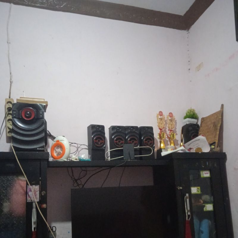 PRELOVED LIKE NEW BODUM SPEAKER