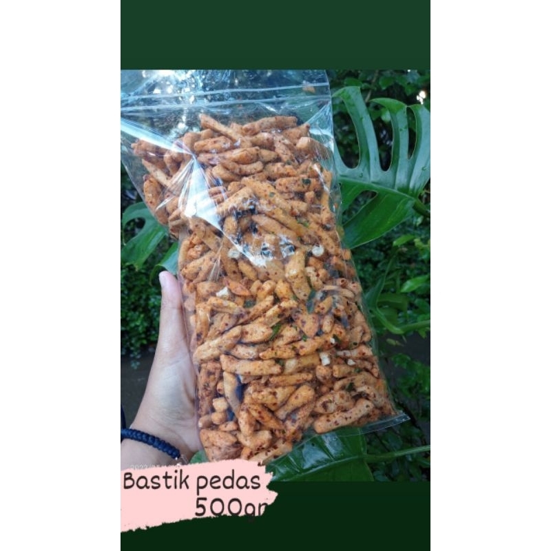 

Basreng stik viral daun jeruk 250gr termurah v