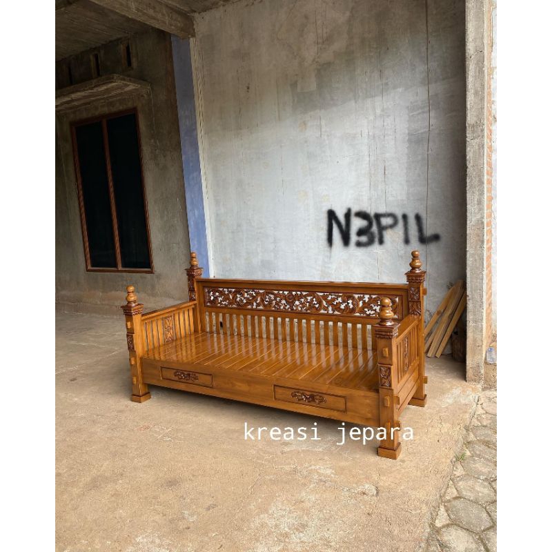 bale bale kayu jati Jepara, bangku kayu jati jepara