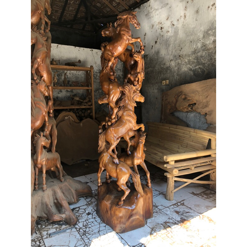 Relief Ukiran Kuda Susun Mewah