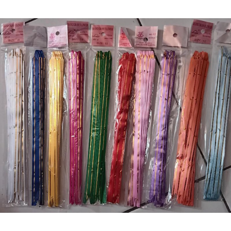 

pita tarik kecil lis emas uk 12 mm isi 10 pcs