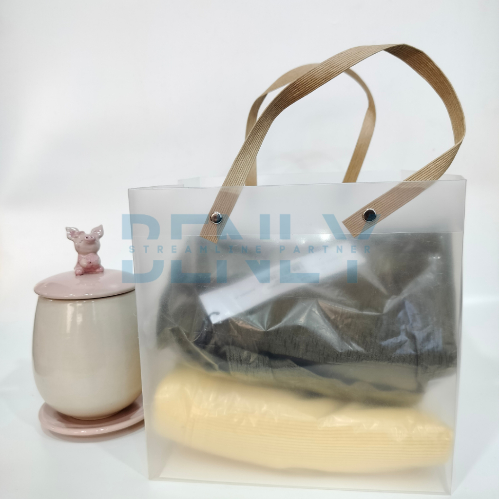 

[MIN ORDER 5 PCS] Tas Hampers Transparan hampers ramadhan / goodie bag/ paper bag bening doff idul fitri christmas