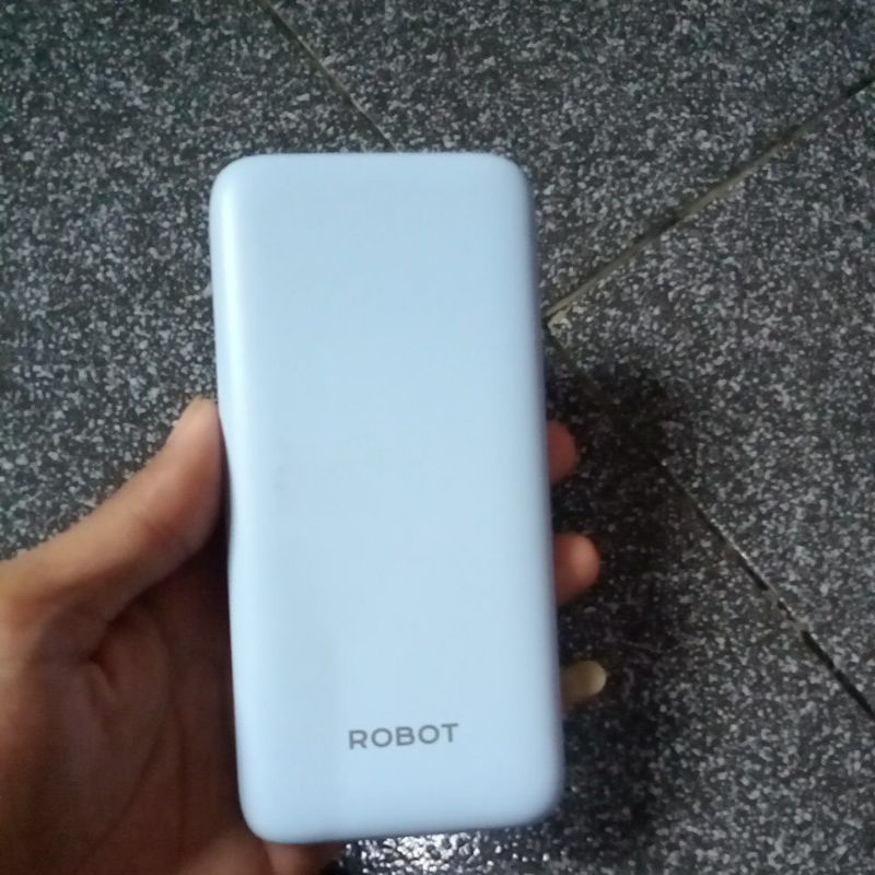 Power Bank Jumbo Tahan Lama Merek robot