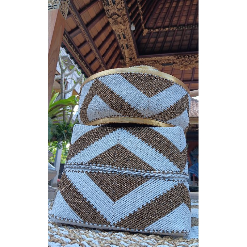 keben+bokor Sultan bali ukuran 32 cm keben 28 cm