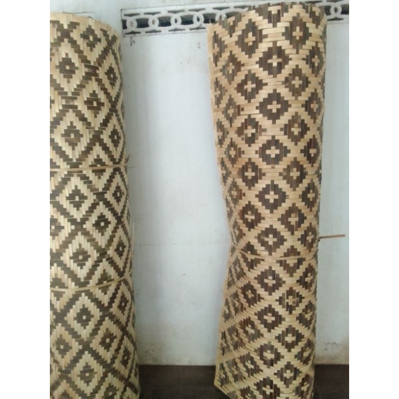 anyaman bambu Gedeg motif