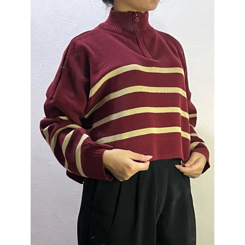 Atrii | Korean Ziper Sweater Crop Strip