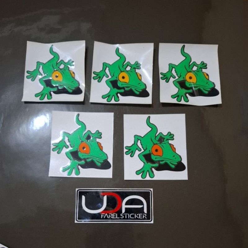 STICKER CUTTING IGUANA HIJAU