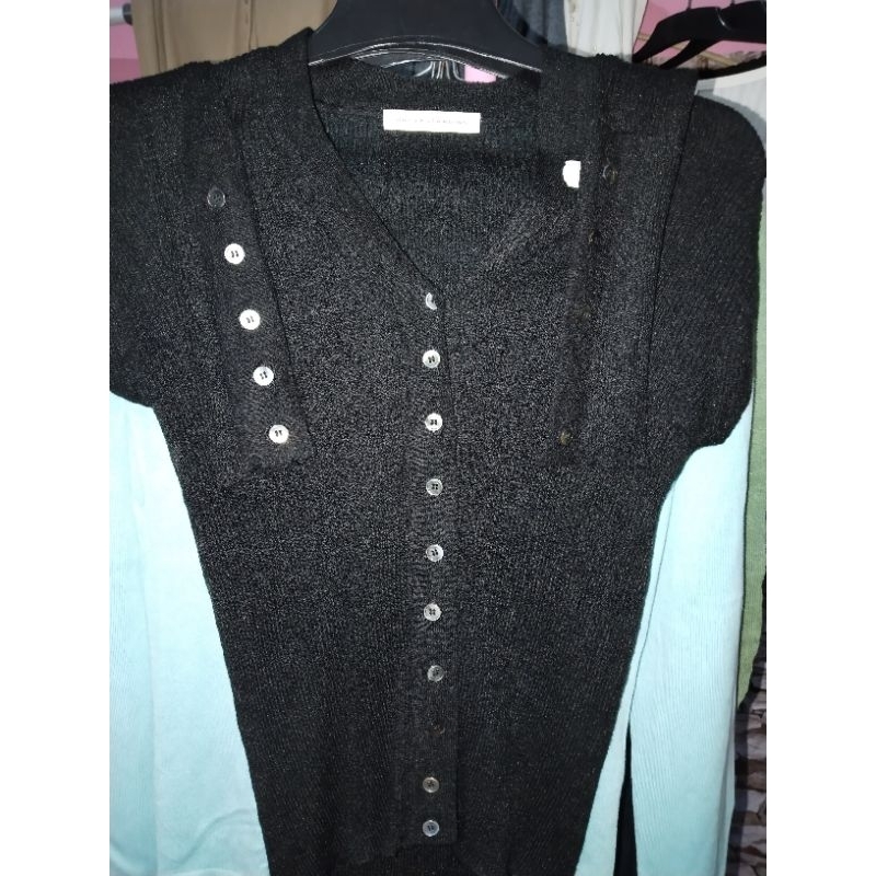cardigan rajut tipis