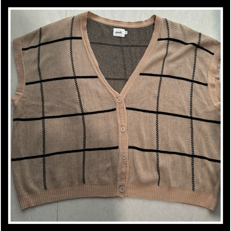 vest gaudi