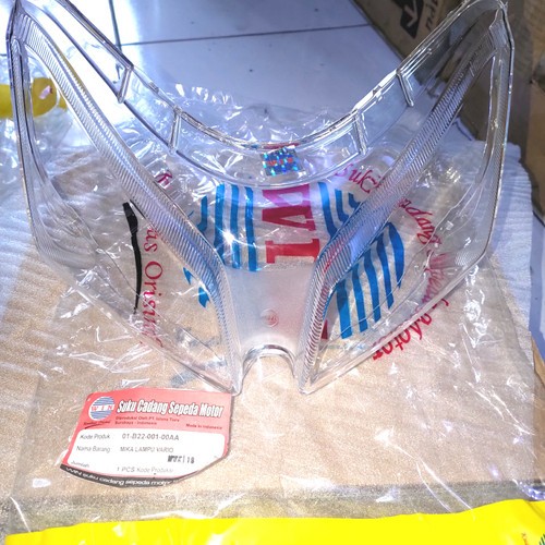 KACA LAMPU DEPAN VARIO 110 KARBU MERK WIN / MIKA LAMPU VARIO KARBU