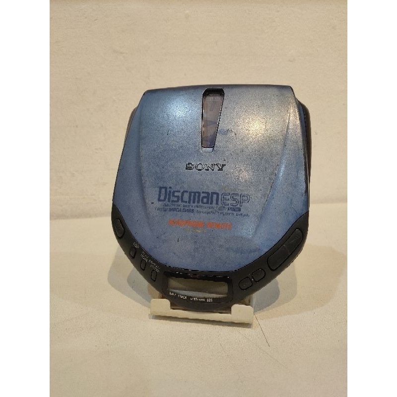 Discman SONY D-E305 // Portable CD Player