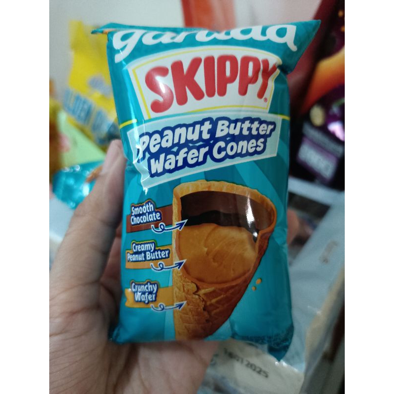 

GARUDA SKIPPY PEANUT BUTTER WAFER CONE (1 Pcs)