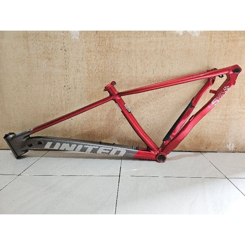 Frame United Clovis 5.10 Size S 29er