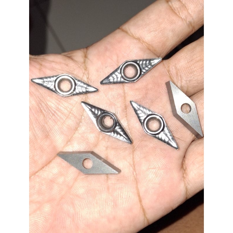 insert bubut khusus buat almunium pahat bubut vcmt160412 bekas mulus layak pake insert carbait vcmt1