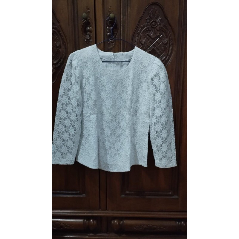 Kebaya Brokat (Preloved)