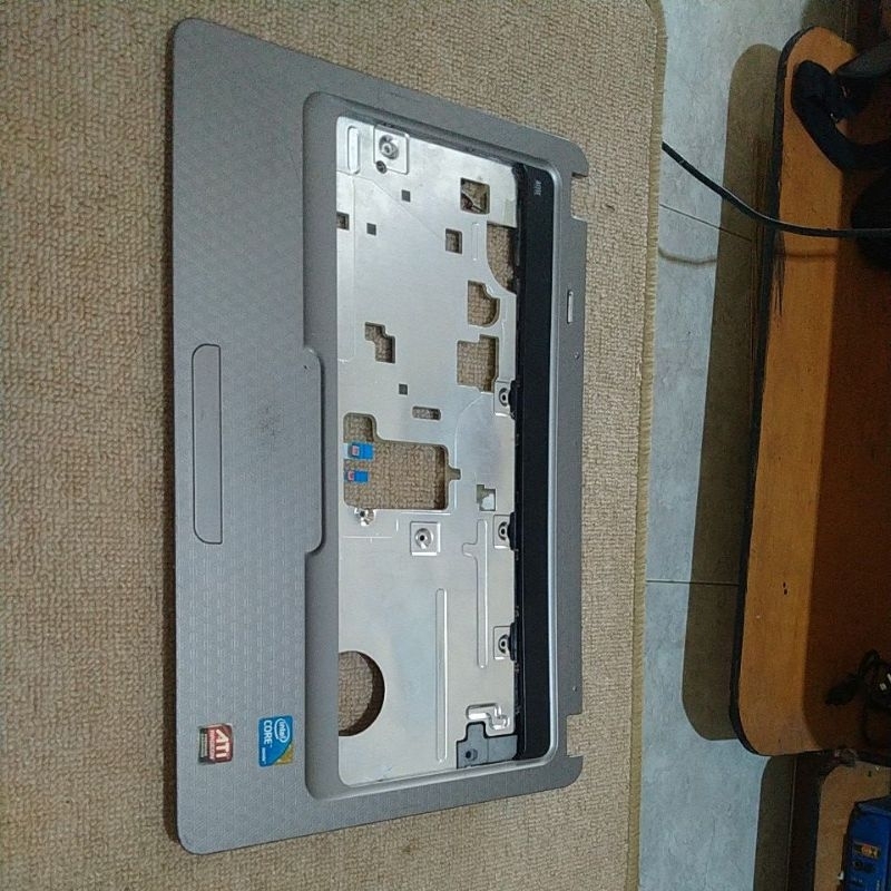palmrest keyboard dan speaker laptop Hp G42 asli copotan mulus
