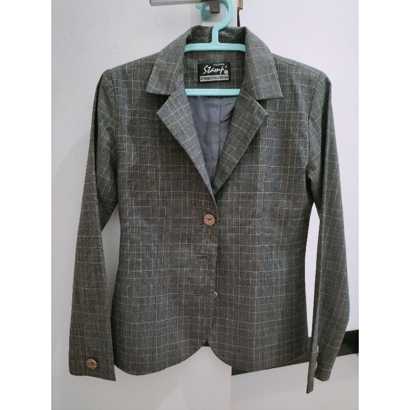 Preloved- Blazer Stamp Abu-abu