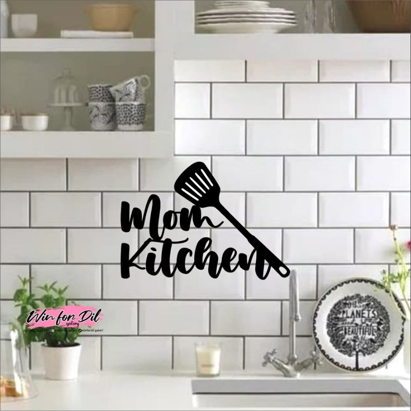 mom kitchen tulisan ukir kayu