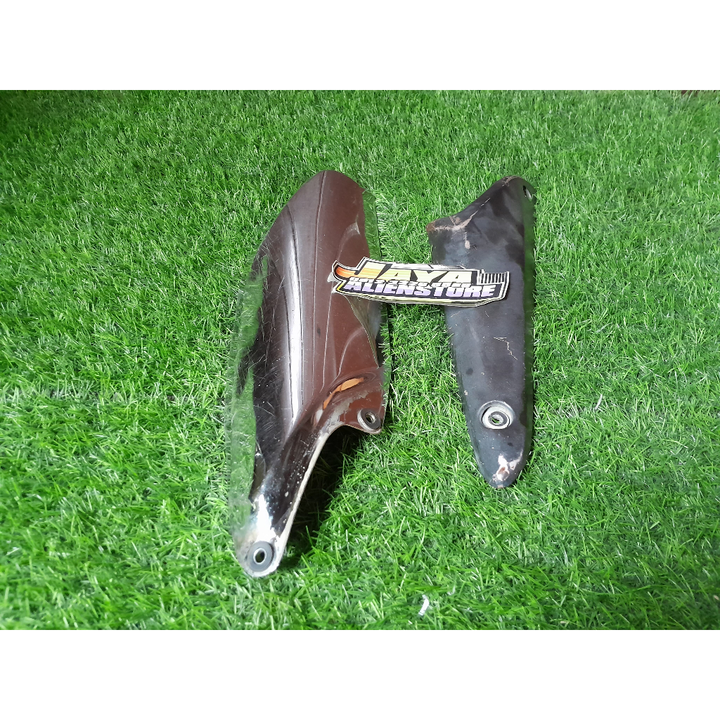 Cover Tameng Knalpot Motor Megapro Mono Karbu Original