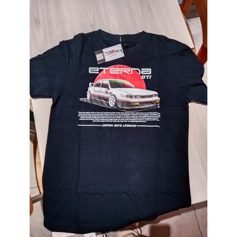 Kaos Otomotif Mobil edisi Japan 90's Legend - Mitsubishi Eterna. Kaos Pria dan wanita dengan desain 