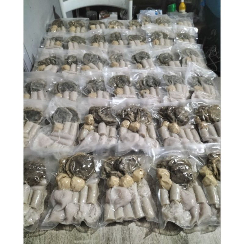 

PEMPEK EKONOMIS MIX ISI 50 PCS
